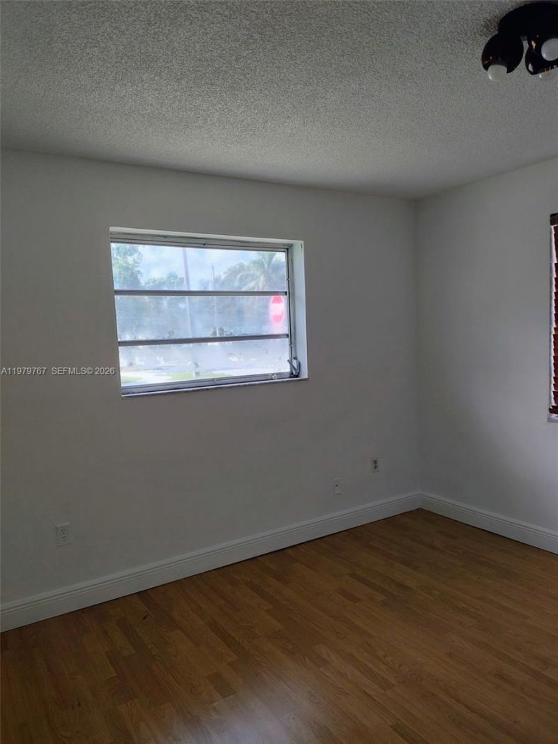 525 SW 56th Ave, Miami, FL 33134 Photo