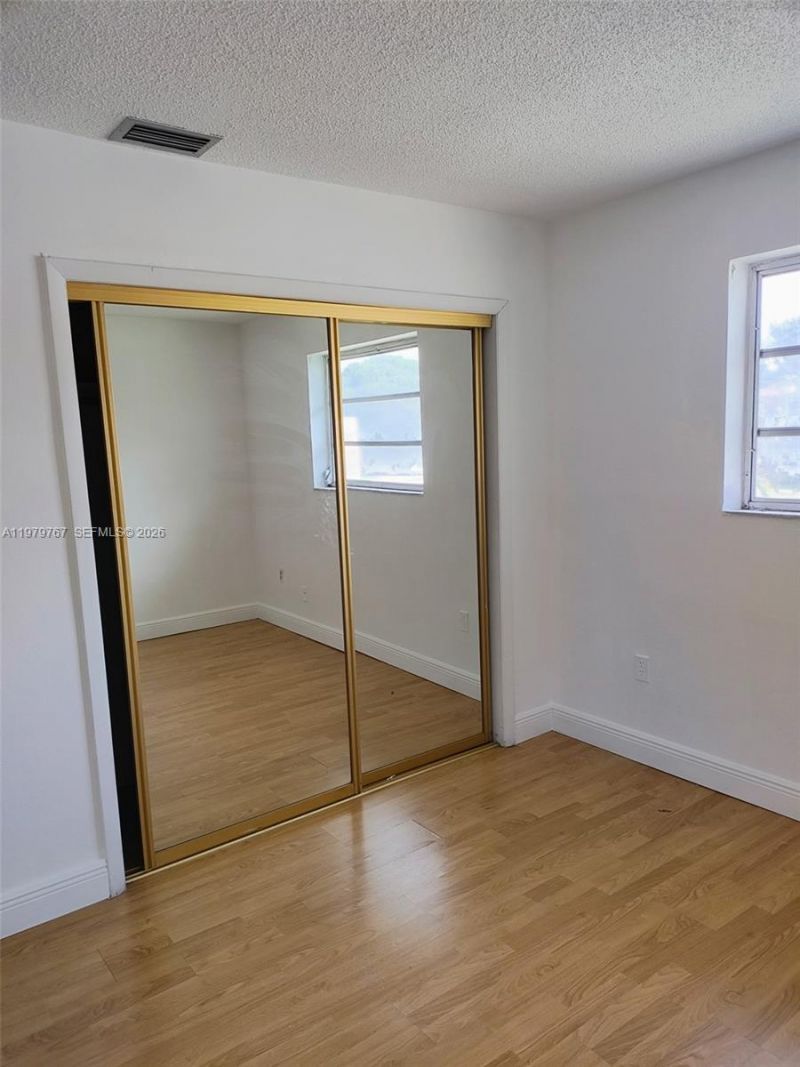 525 SW 56th Ave, Miami, FL 33134 Photo