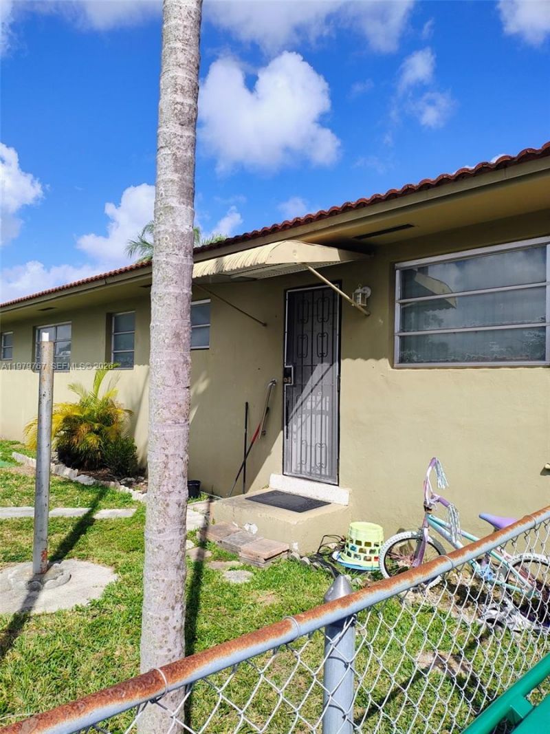 525 SW 56th Ave, Miami, FL 33134 Photo