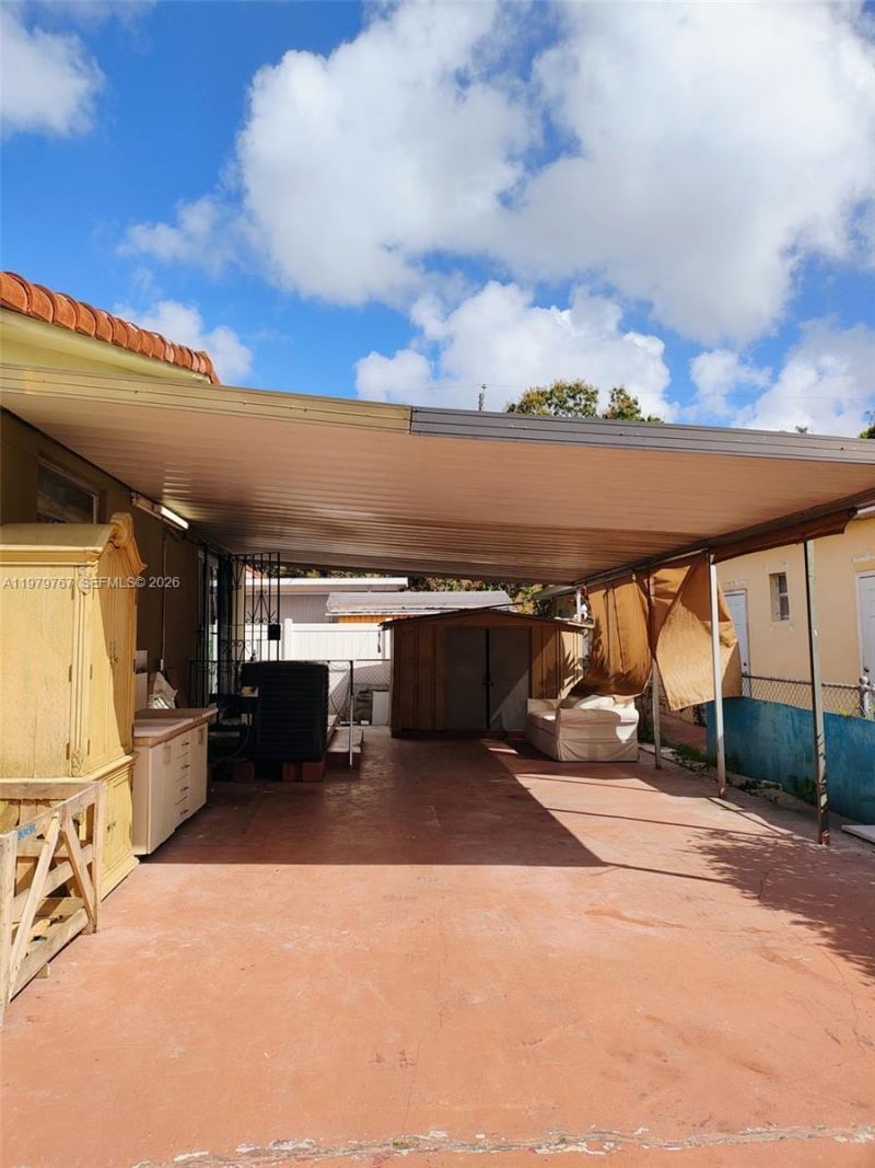 525 SW 56th Ave, Miami, FL 33134 Photo