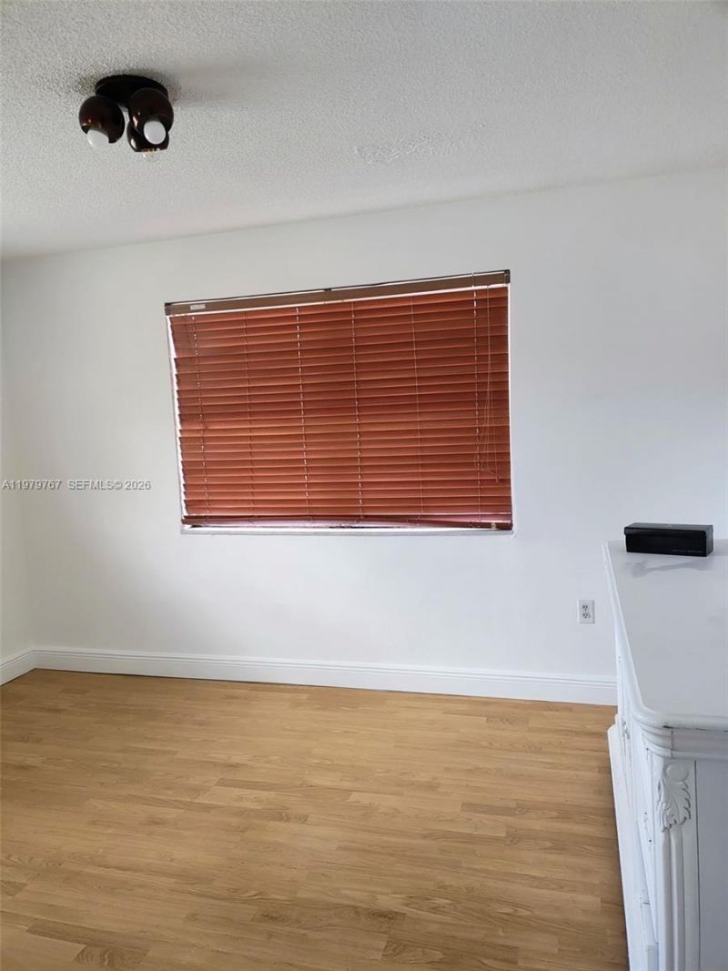 525 SW 56th Ave, Miami, FL 33134 Photo