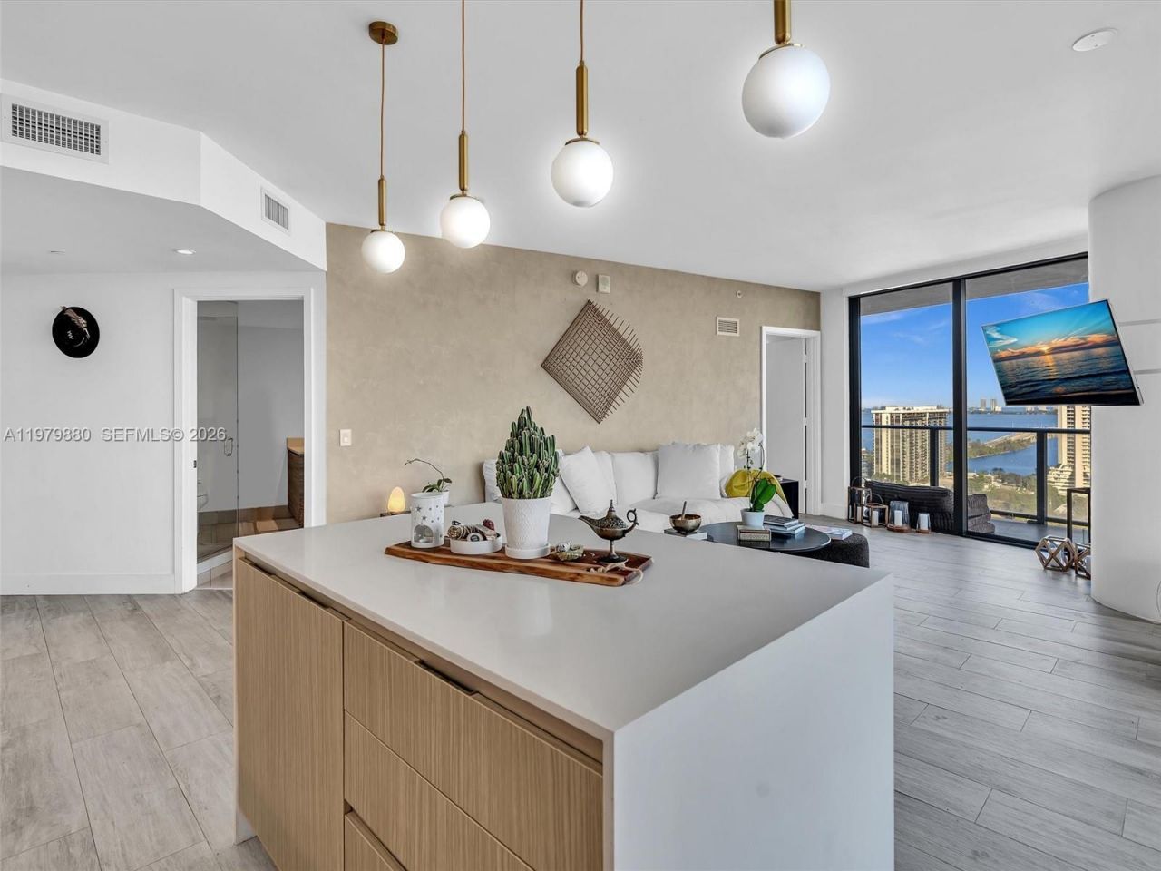 121 NE 34th St , Unit 2104, Miami, FL 33137 Photo