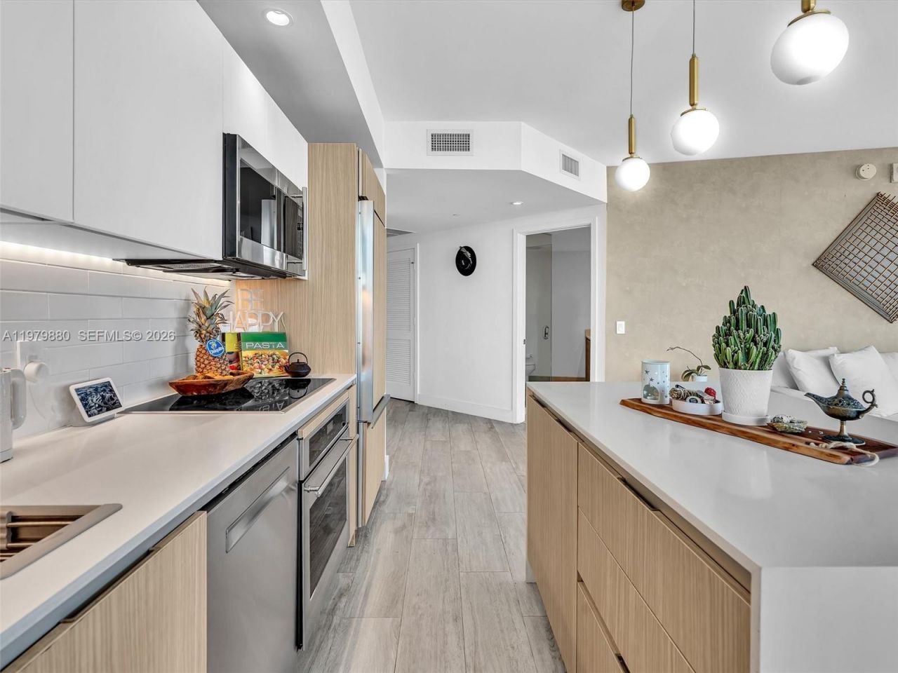 121 NE 34th St , Unit 2104, Miami, FL 33137 Photo