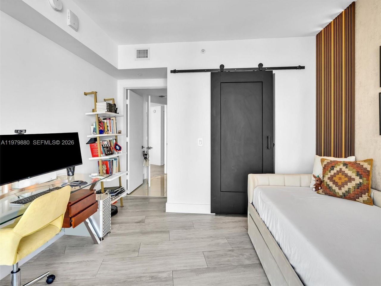 121 NE 34th St , Unit 2104, Miami, FL 33137 Photo