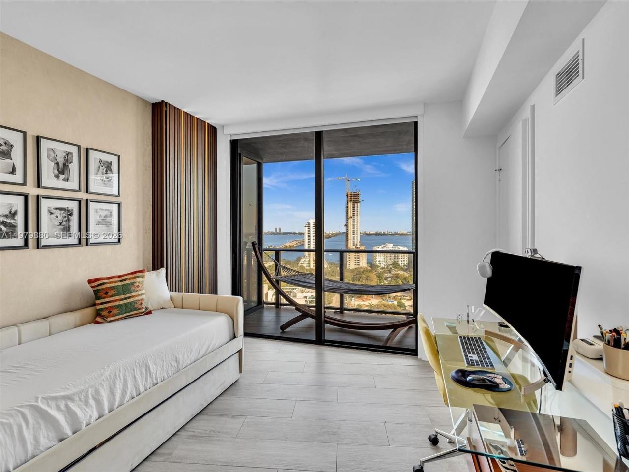 121 NE 34th St , Unit 2104, Miami, FL 33137 Photo