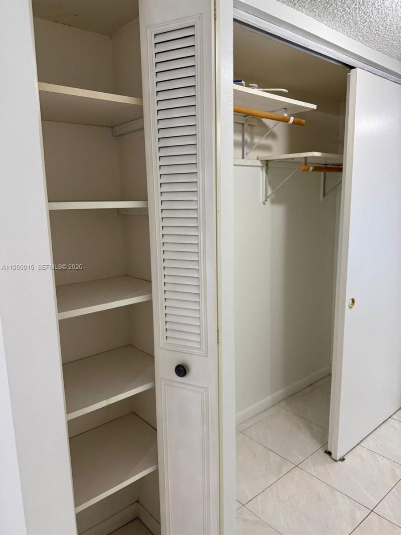 20850 San Simeon Way, Unit 105-5, Miami, FL 33179 Photo