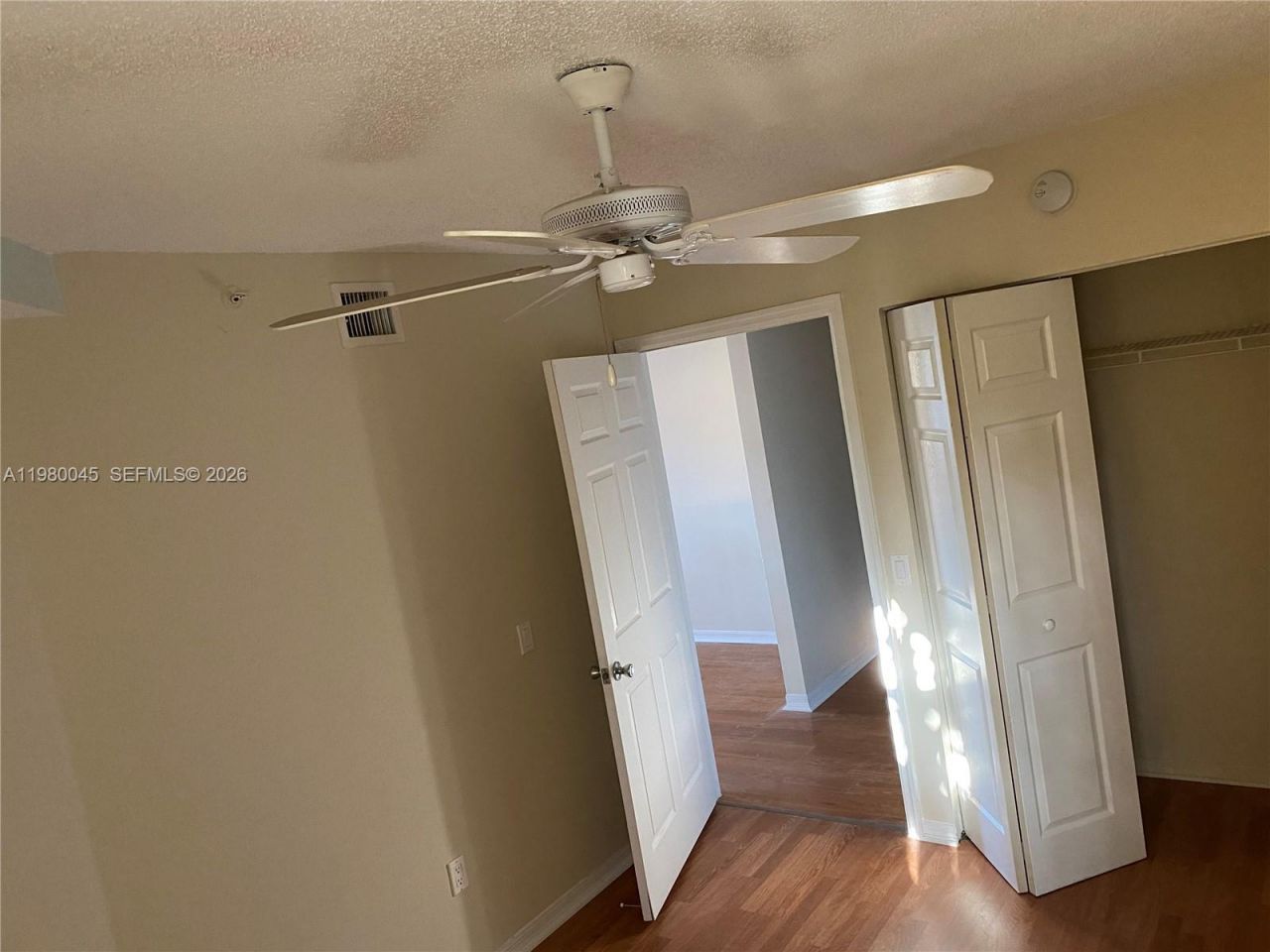 9645 NW 1st Ct, Unit 1-302, Pembroke Pines, FL 33024 Photo