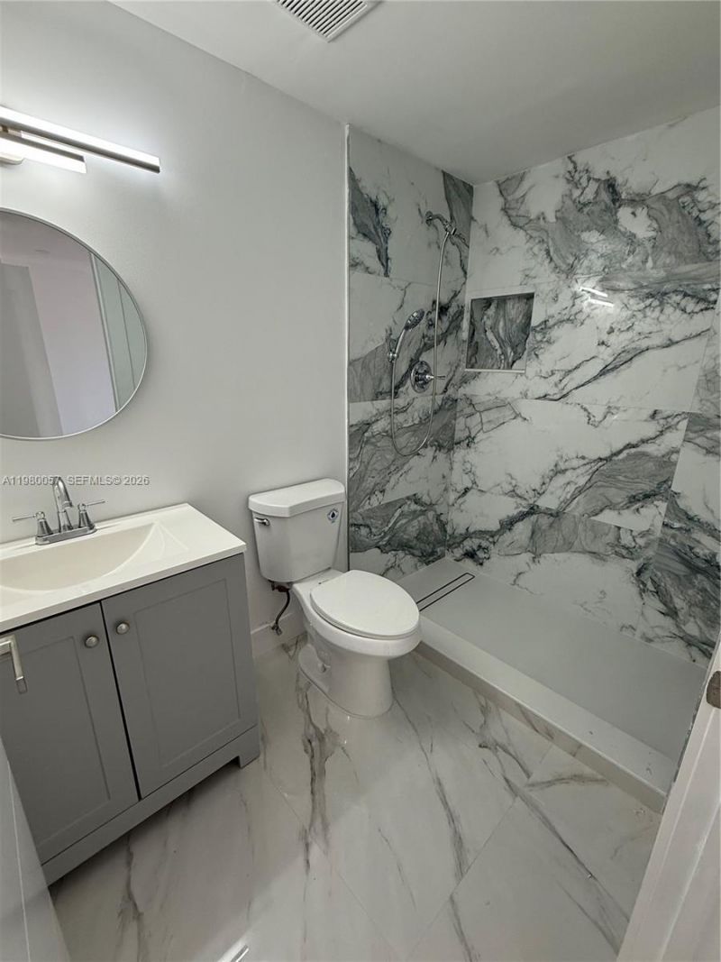 120 E 44th St , Hialeah, FL 33013 Photo