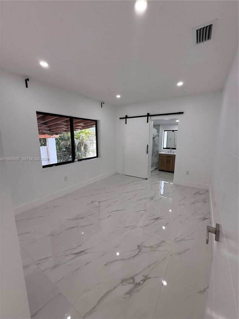 120 E 44th St , Hialeah, FL 33013 Photo