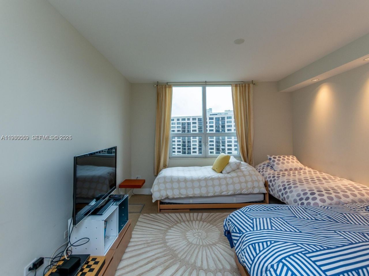 848 Brickell Key Dr , Unit 1201, Miami, FL 33131 Photo