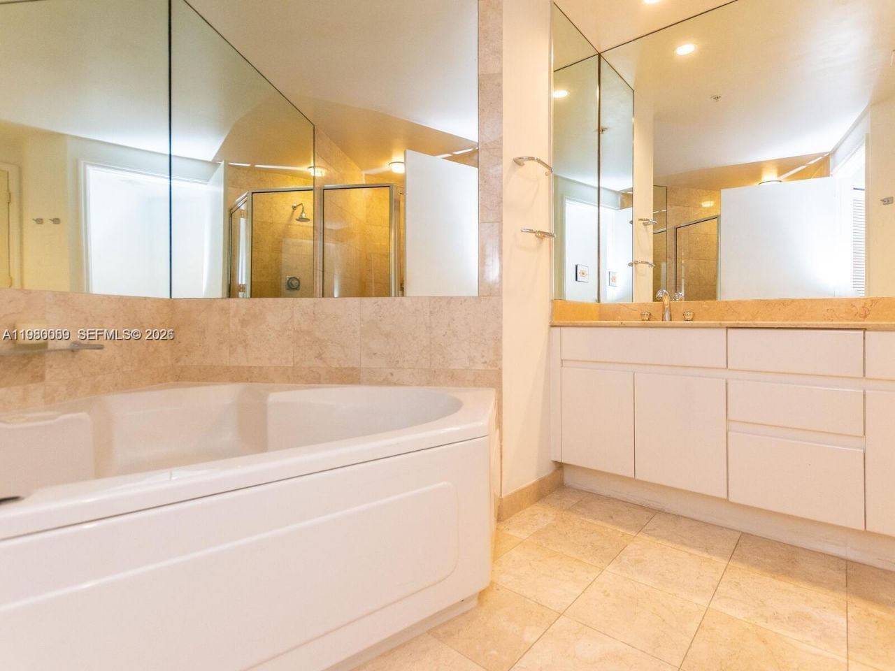 848 Brickell Key Dr , Unit 1201, Miami, FL 33131 Photo