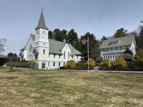 654 Main St, Oxford, MA 01537