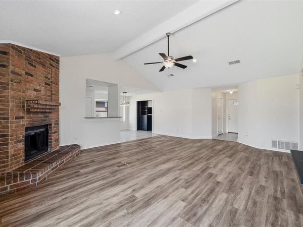 4238 Emerson Drive, Grand Prairie, TX 75052