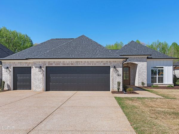 111 Rockford Drive, Jackson, TN 38305