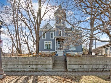 307 Walnut Street, Unit 5, Saint Paul, MN 55102