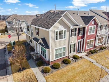 8410 Jonquil Lane N, Maple Grove, MN 55369