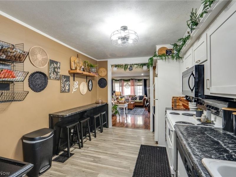 4943 Martin Drive SE, East Sparta, OH 44626 Photo 12