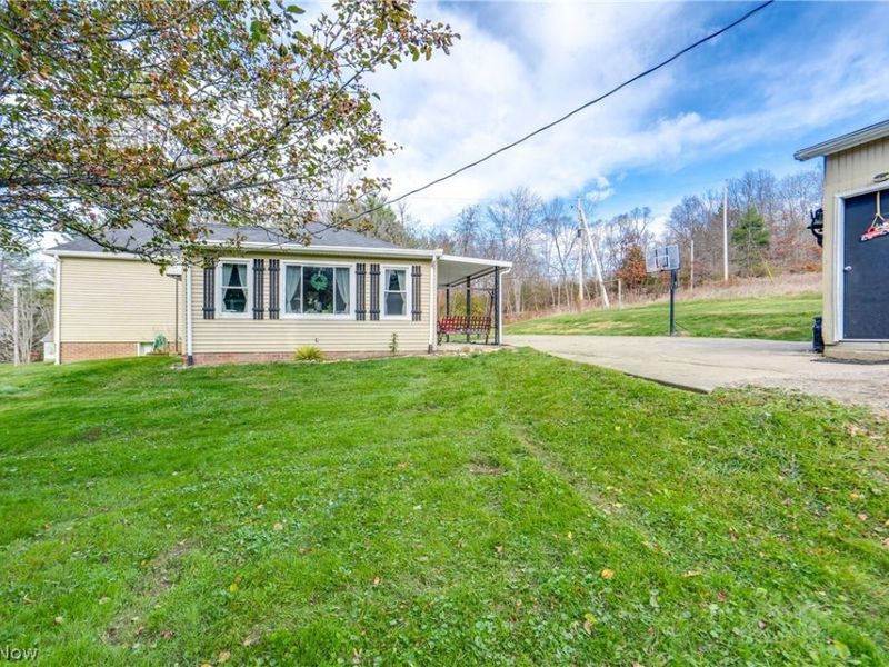 4943 Martin Drive SE, East Sparta, OH 44626 Photo 24