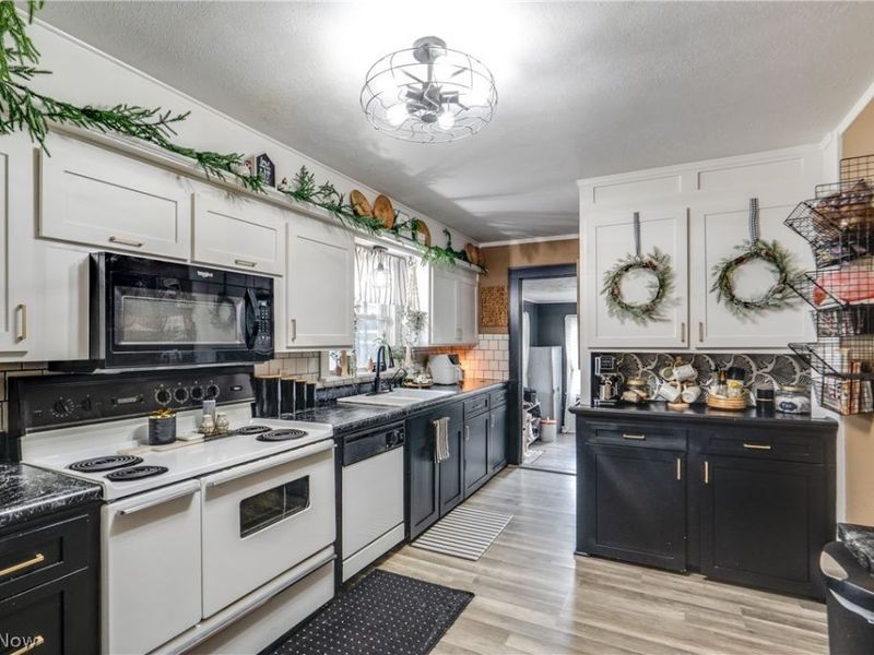 4943 Martin Drive SE, East Sparta, OH 44626 Photo 8