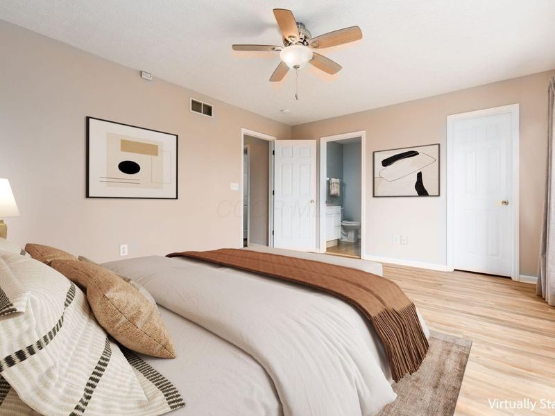 908 Portlock Drive , Columbus, OH 43228 Photo 23