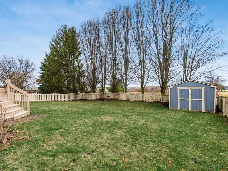 908 Portlock Drive , Columbus, OH 43228 Photo 34