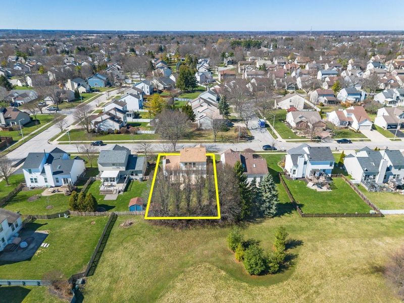 908 Portlock Drive , Columbus, OH 43228 Photo 35