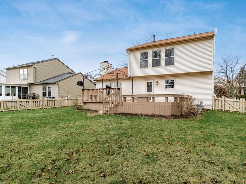 908 Portlock Drive , Columbus, OH 43228 Photo 37