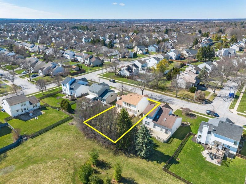 908 Portlock Drive , Columbus, OH 43228 Photo 43