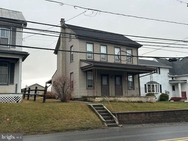 1033 MARTINDALE ROAD, EPHRATA, PA 17522