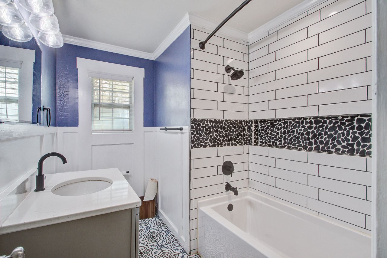 2900 Otranto Road Photo 22