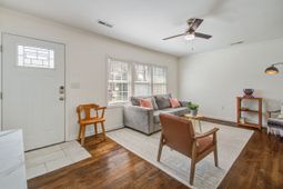 2900 Otranto Road photo 4