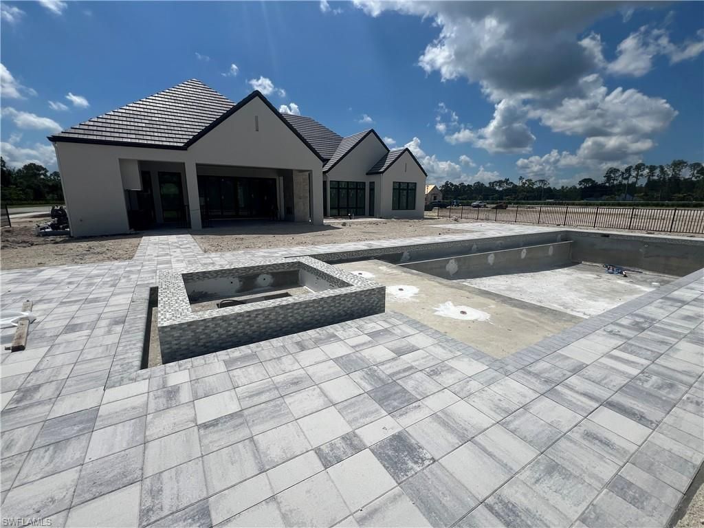 949 Chimney Rock Rd, Naples, FL 34120 Photo