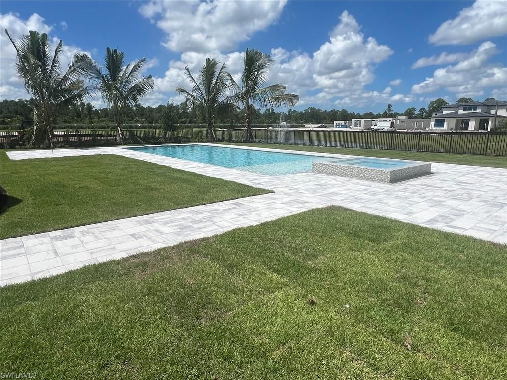 949 Chimney Rock Rd, Naples, FL 34120 Photo