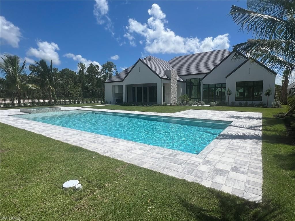 949 Chimney Rock Rd, Naples, FL 34120 Photo
