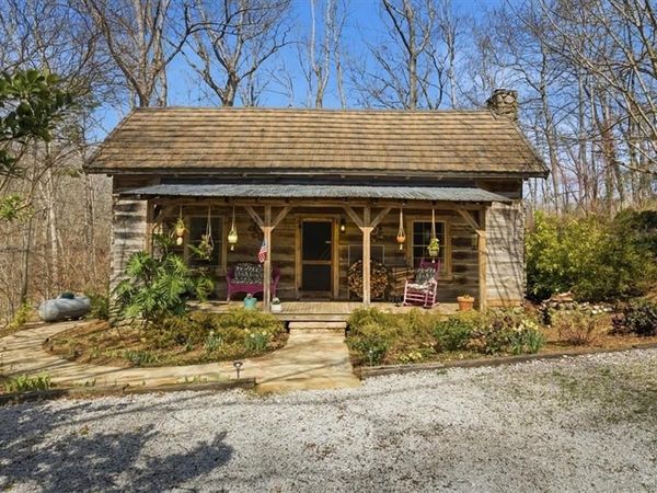 3446 Crown Drive, Gainesville, GA 30506