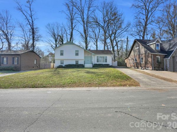 3518 Donovan Place, Charlotte, NC 28215