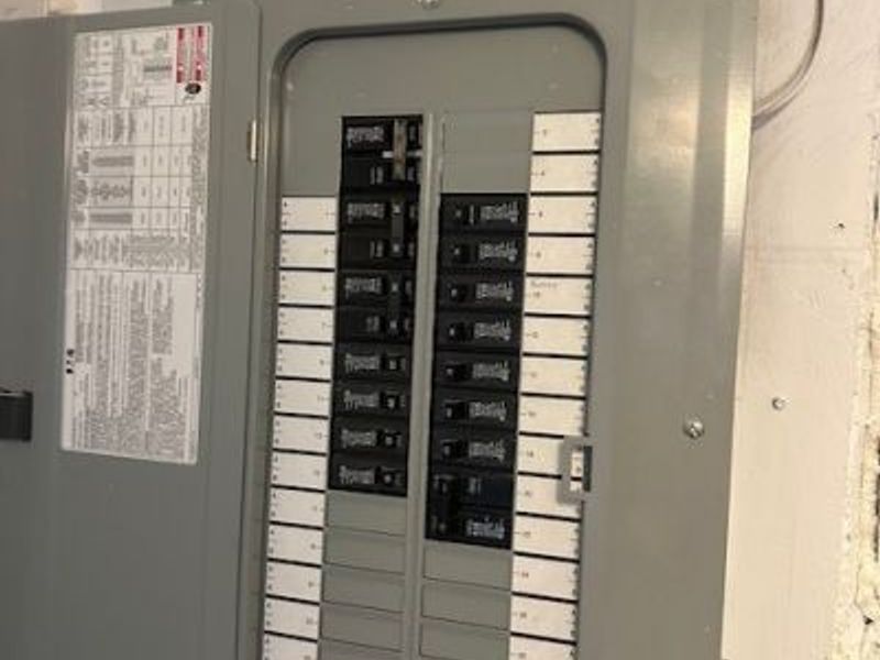 483 Douglas Street, Akron, OH 44307 Photo 18