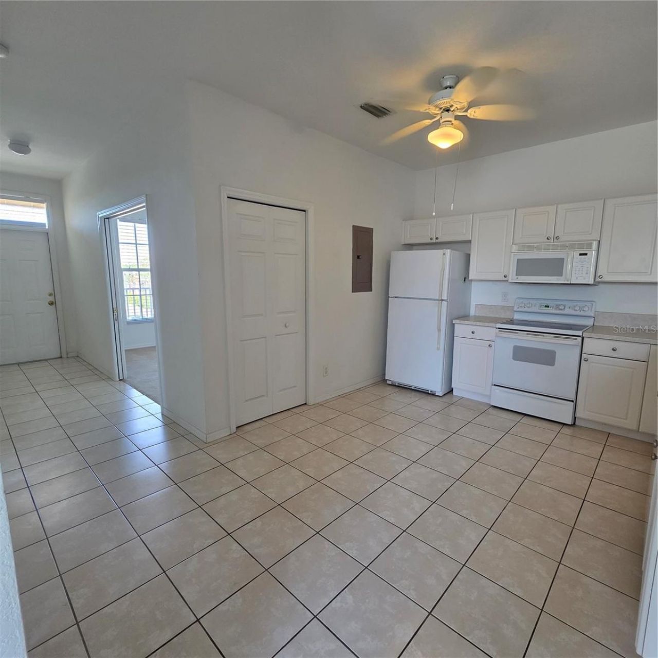 2002 Bal Harbor Boulevard, Unit 1222, Punta Gorda, FL 33950 Photo