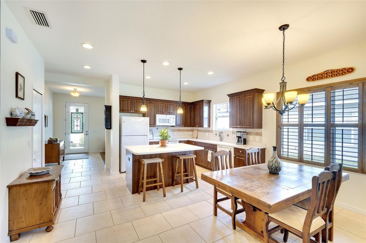 1428 Blue Horizon Circle, Bradenton, FL 34208 Photo