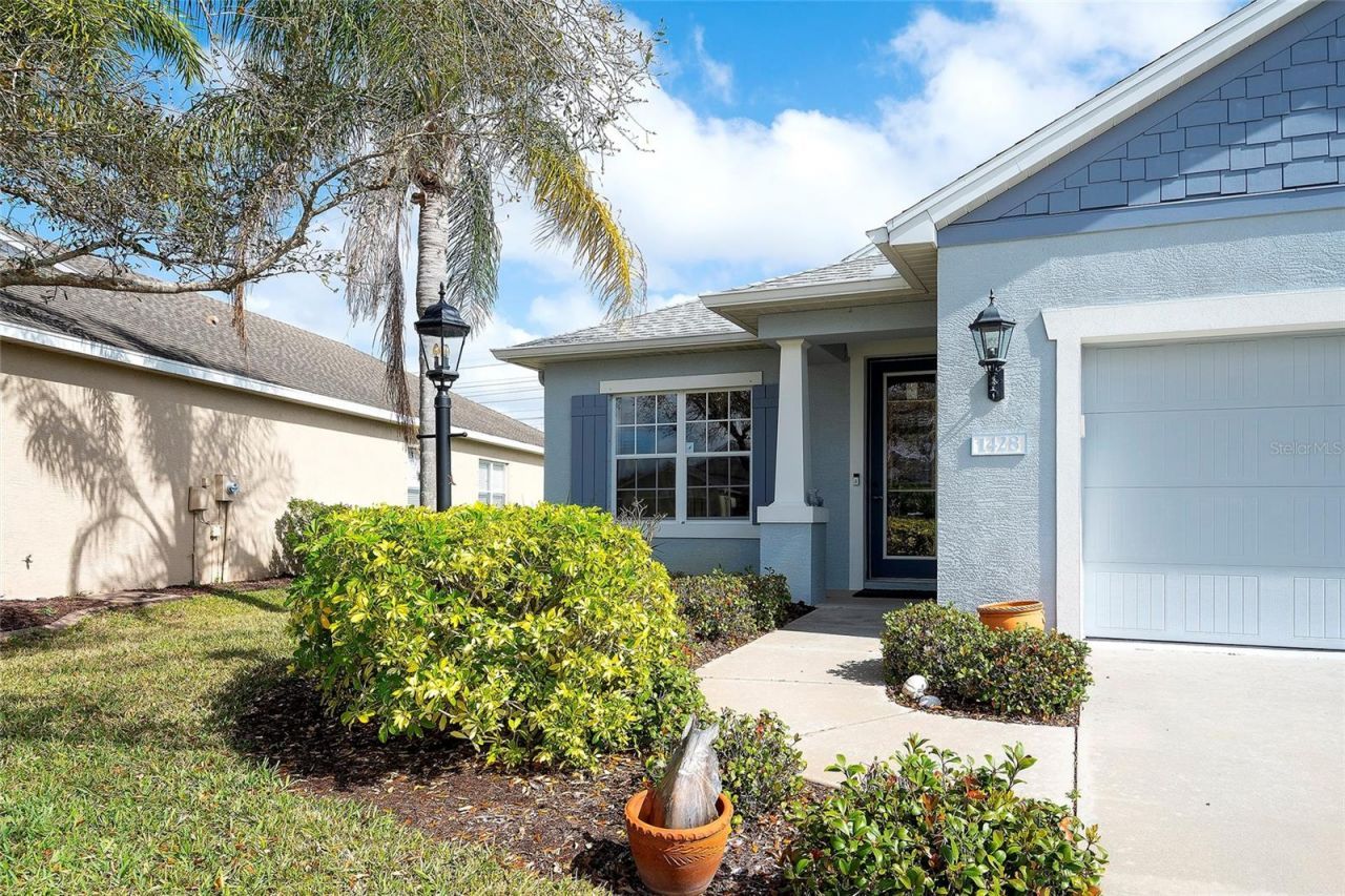 1428 Blue Horizon Circle, Bradenton, FL 34208 Photo