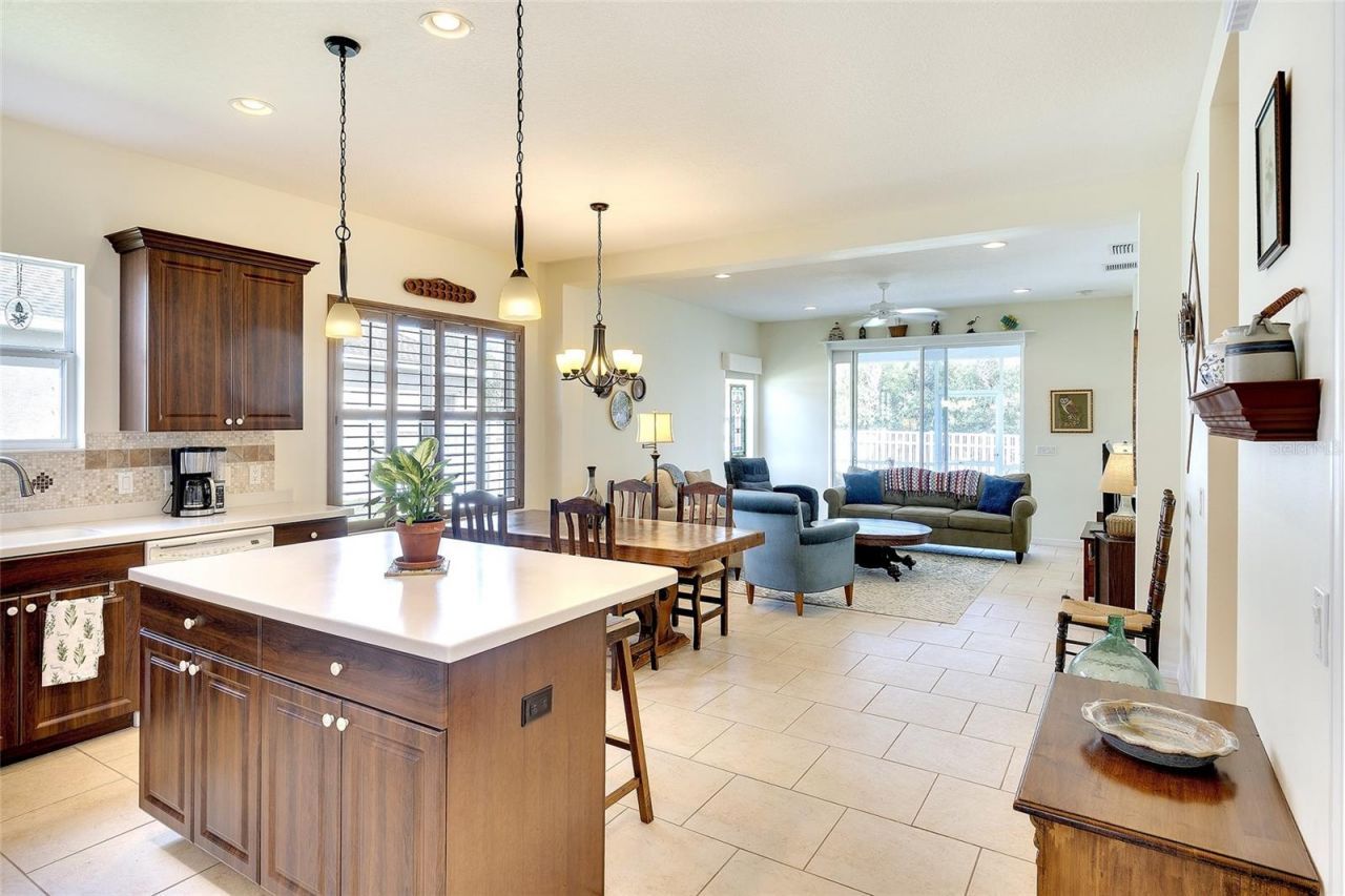 1428 Blue Horizon Circle, Bradenton, FL 34208 Photo