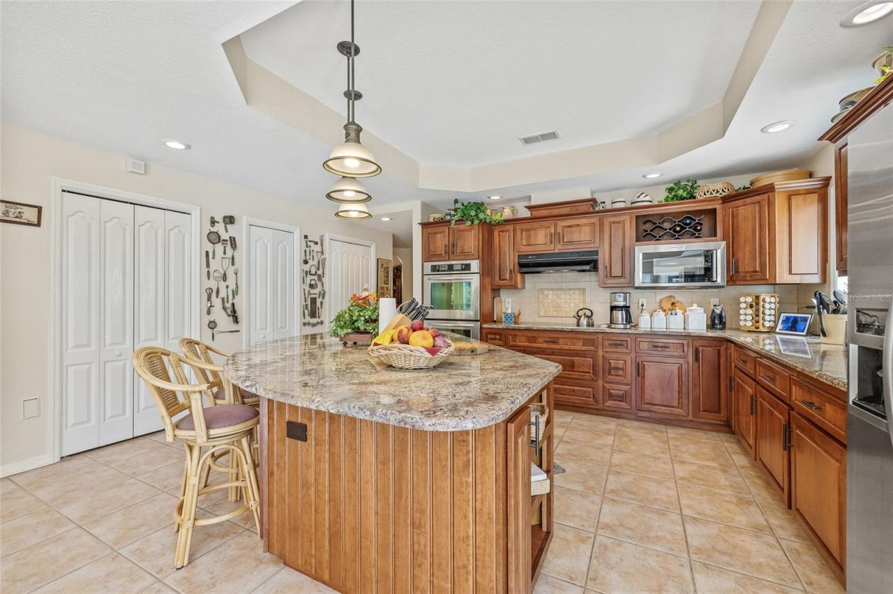 5198 Legend Hills Lane , Spring Hill, FL 34609 Photo