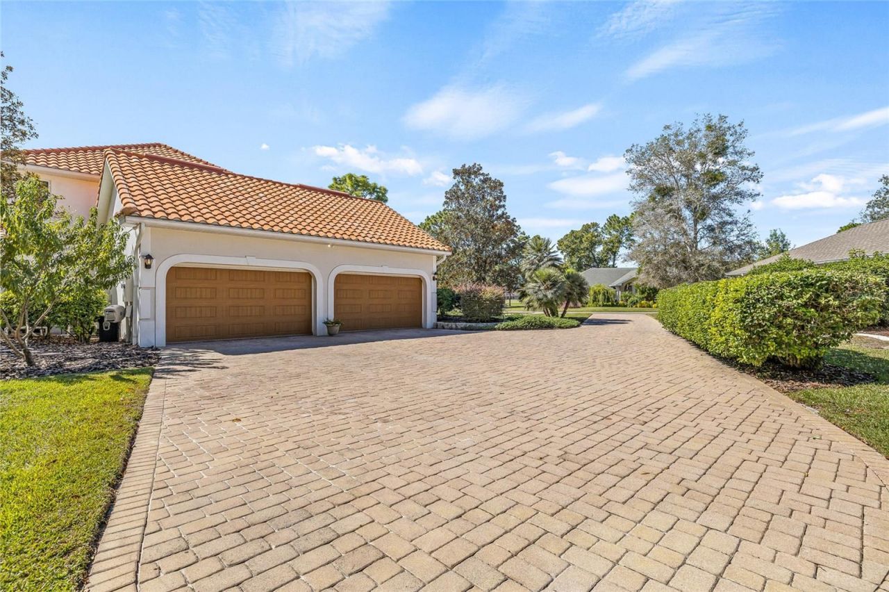 5198 Legend Hills Lane , Spring Hill, FL 34609 Photo