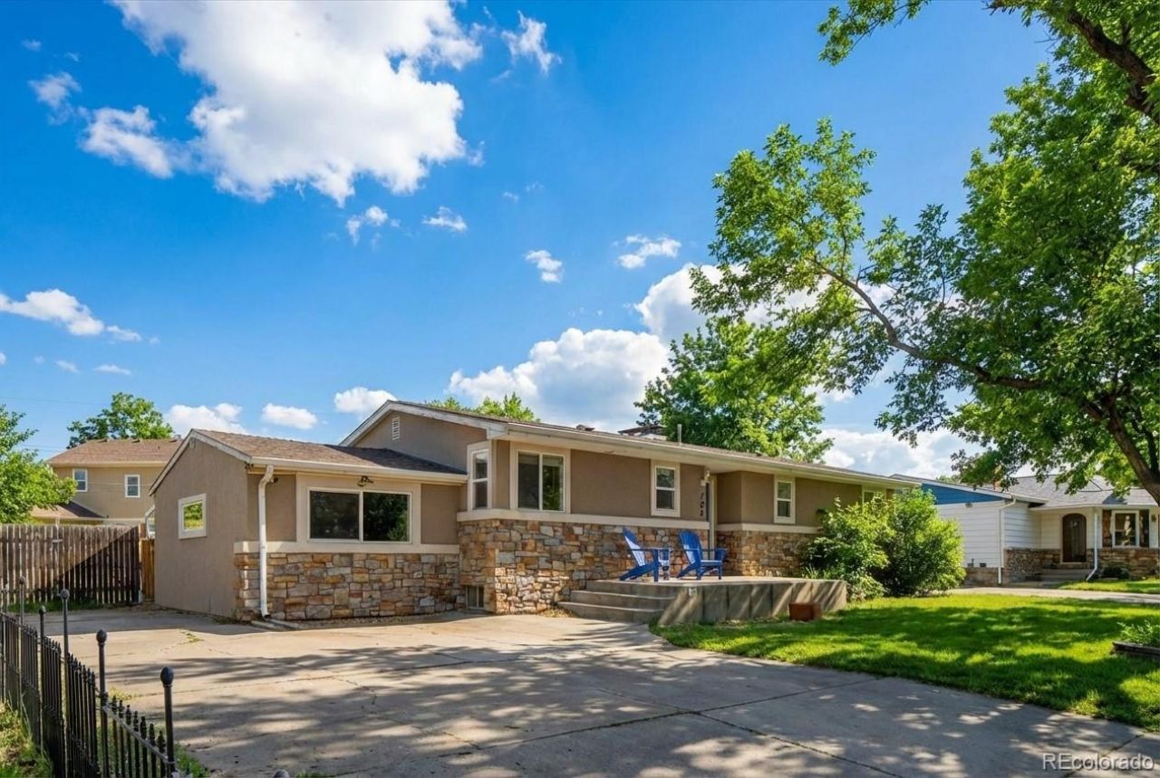 135 S Kendall Street, Lakewood, CO 80226 Main Photo