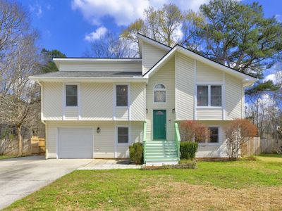 4608 Moss Court, North Charleston, SC 29420