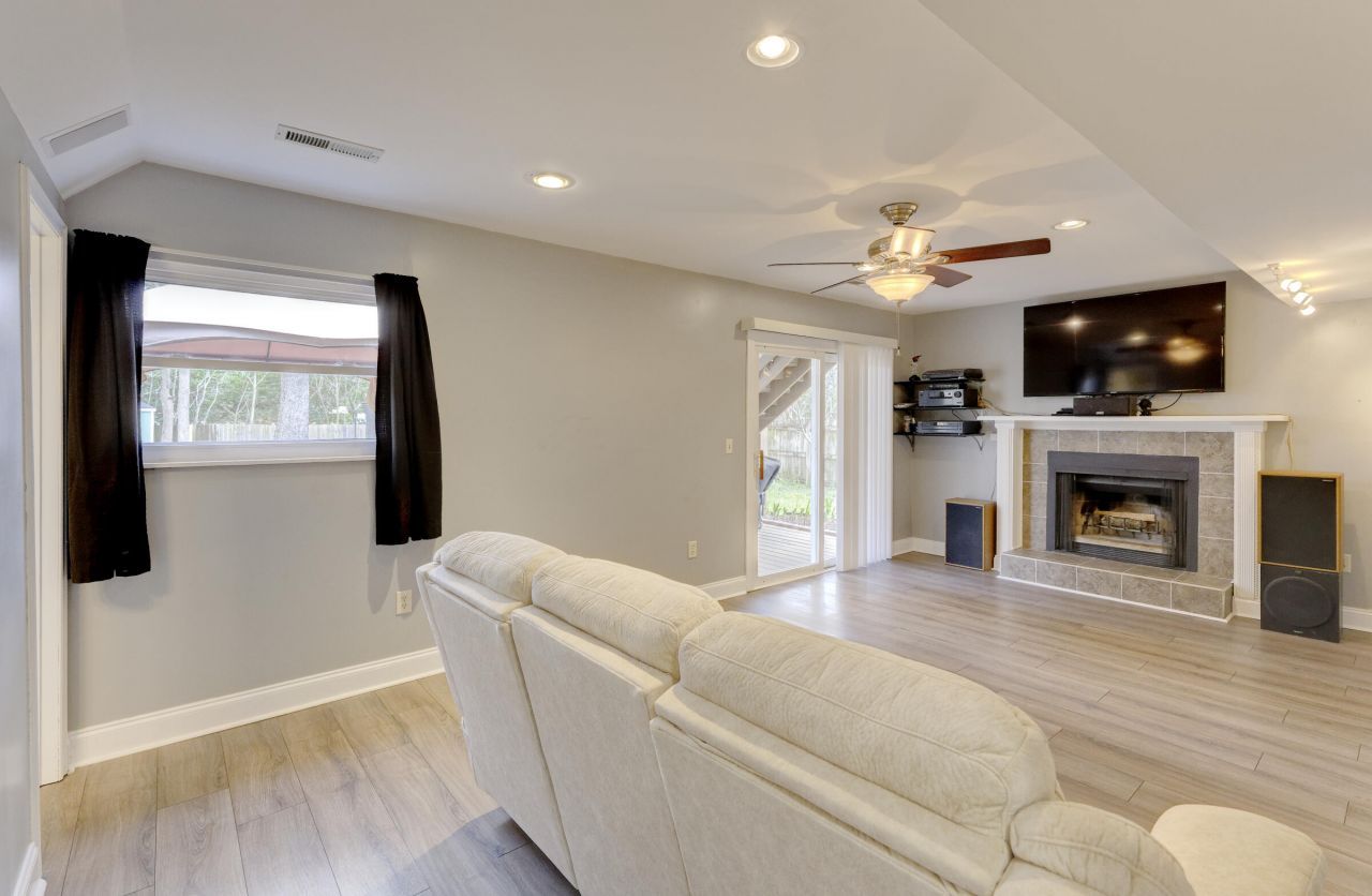 4608 Moss Court Photo 28