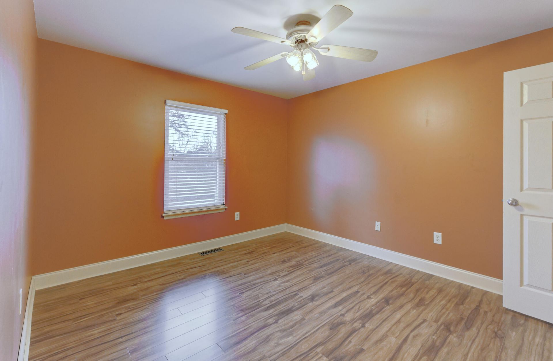 4608 Moss Court Photo 38