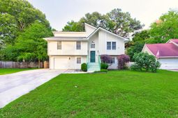 4608 Moss Court photo 4