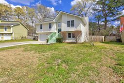 4608 Moss Court photo 4