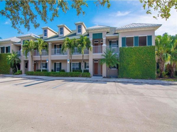 4380 Doubles Alley Drive, Unit 201, Vero Beach, FL 32967